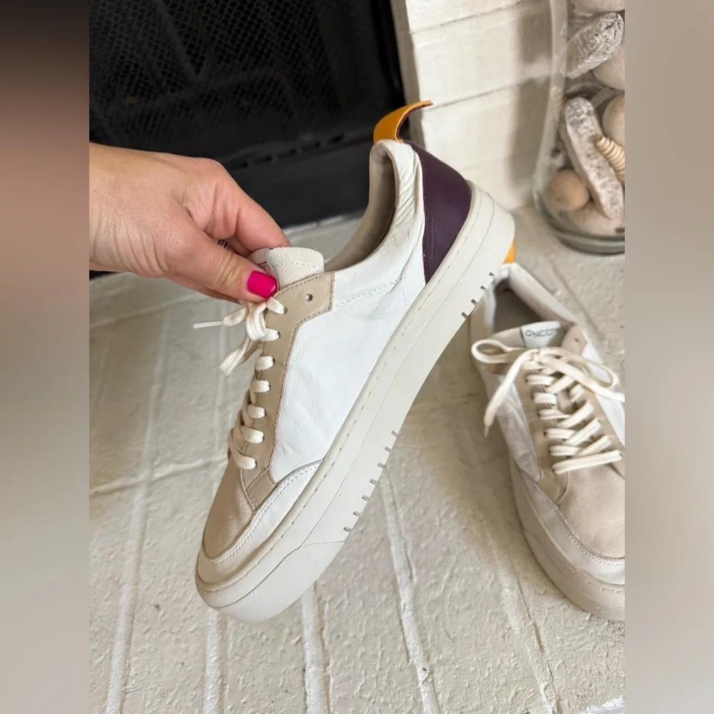 ONCEPT LONDON SHOE - WHITE/CAPPUCCINO Size 9.5